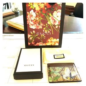 Card holder